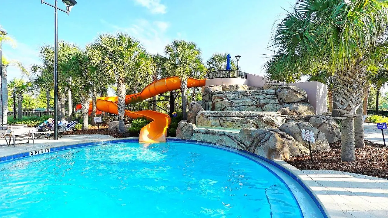 7 Bedrooms- 5 Bathrooms- Solterra 7684 Ol Davenport United States
